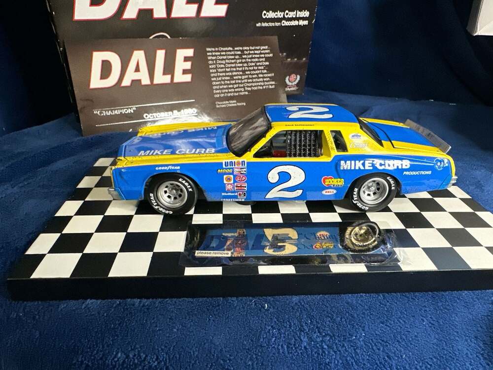 Dale Earnhardt Sr. Movie Car "Champion" (1st of 7) 1980 #2 Monte Carlo 1:24 Rare